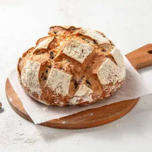 Miche De Meule Aux Olives